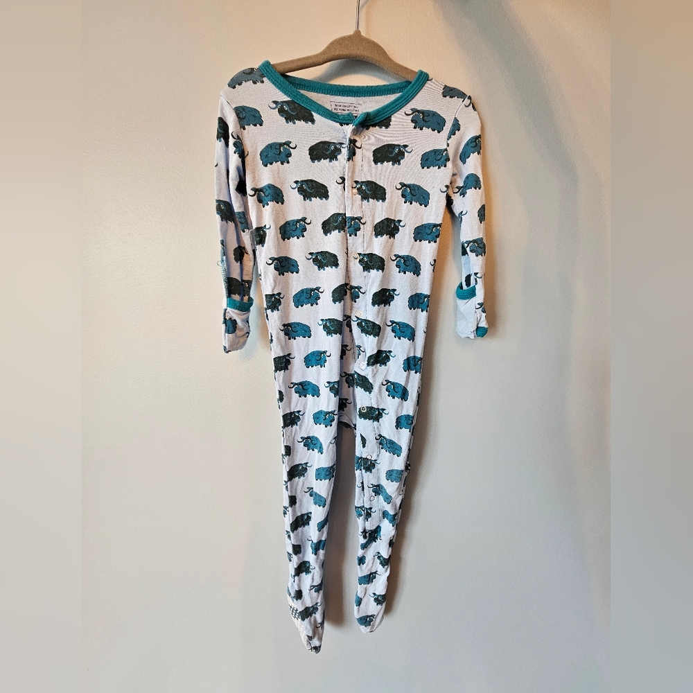 Kickee Pants Blue Yak Footies